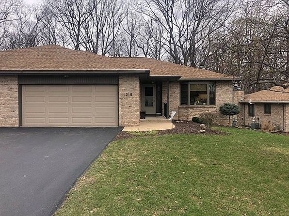 318 Trading Post Ct, Rockton, IL 61072