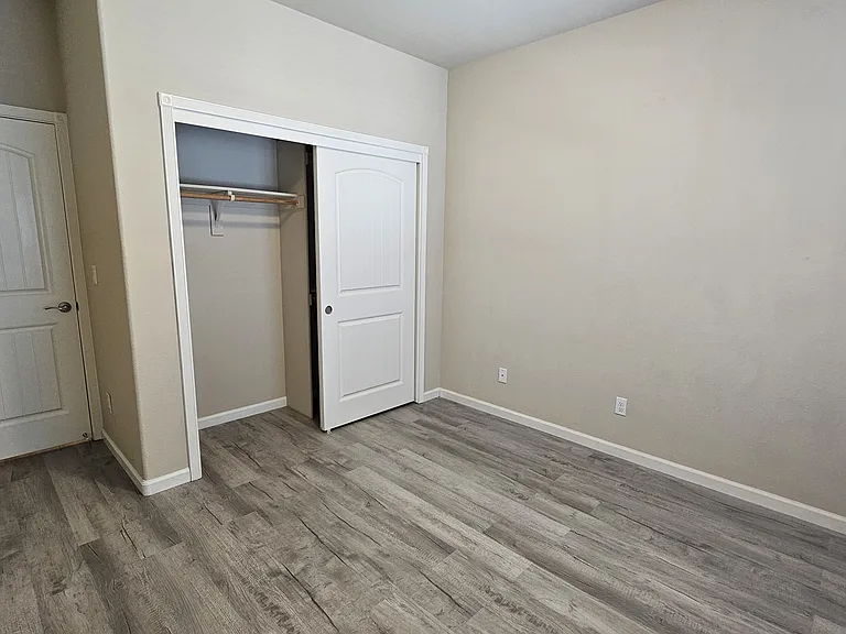 120 Springtime Cir — Photo 25