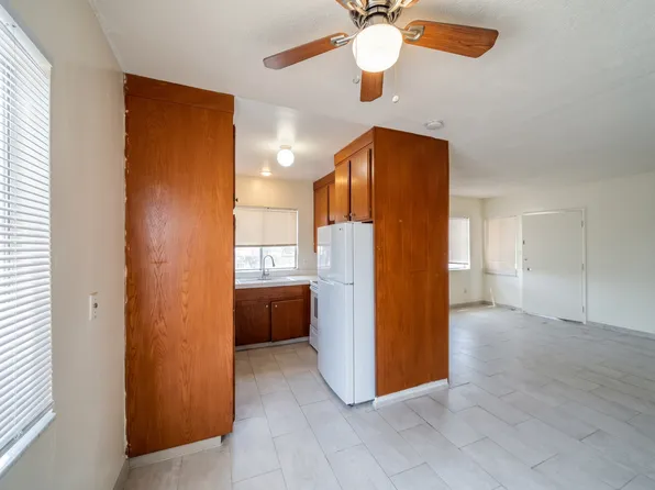 4182 Chamoune Ave APT 4, San Diego, CA 92105