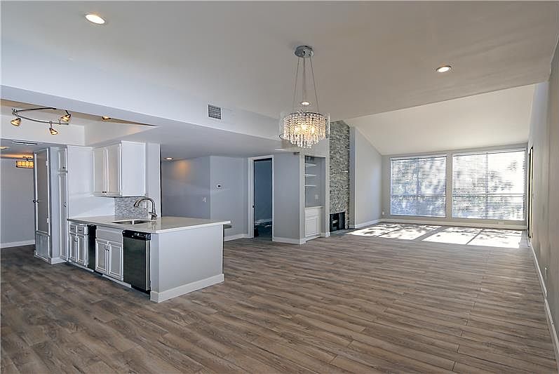 1st image of 17711 Margate St APT 307