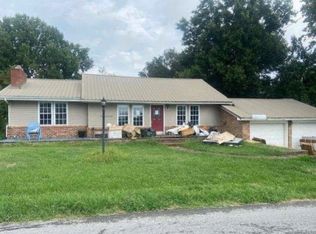 4598 Old Stage Rd, Kingsport, TN 37664