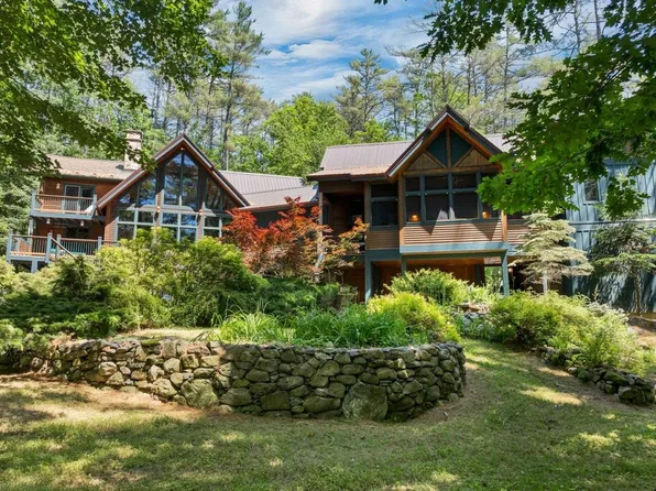 9 Lakewood Drive, Gilmanton, NH 03837