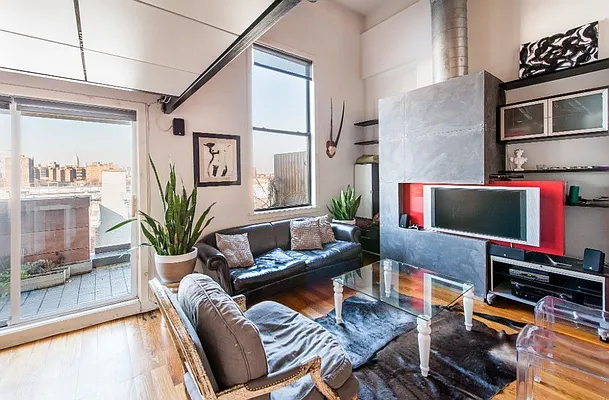 Rented by Find What’s Rare | media 23