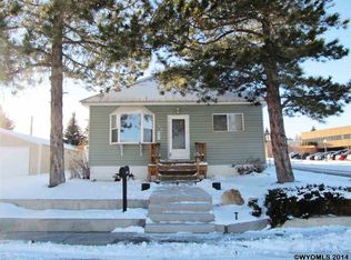 1337 1st West Ave, Kemmerer, WY 83101