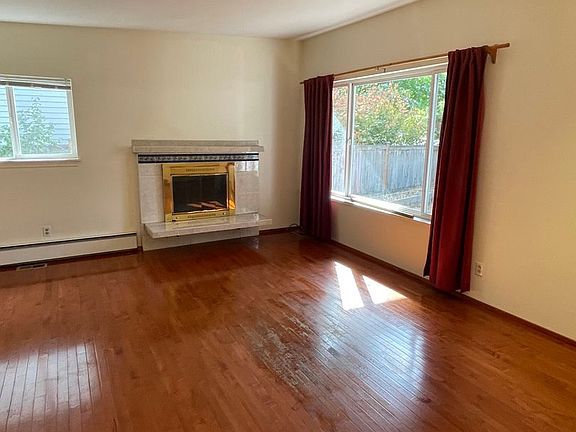 4th image of 10536 N Park Ave N