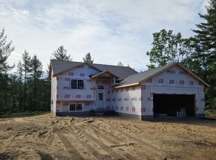1335 Estate St, Whitehall, MI 49461