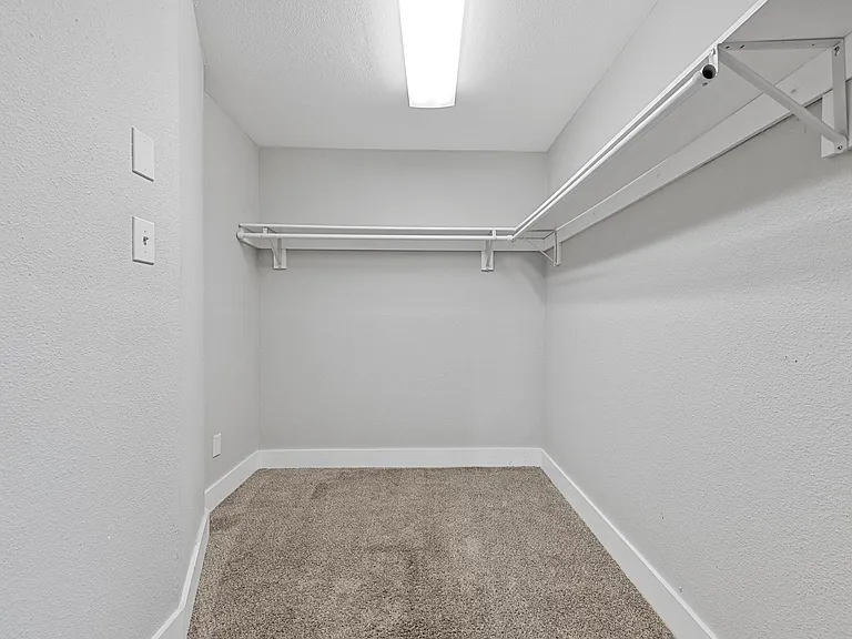303 Riva Rdg — Photo 28