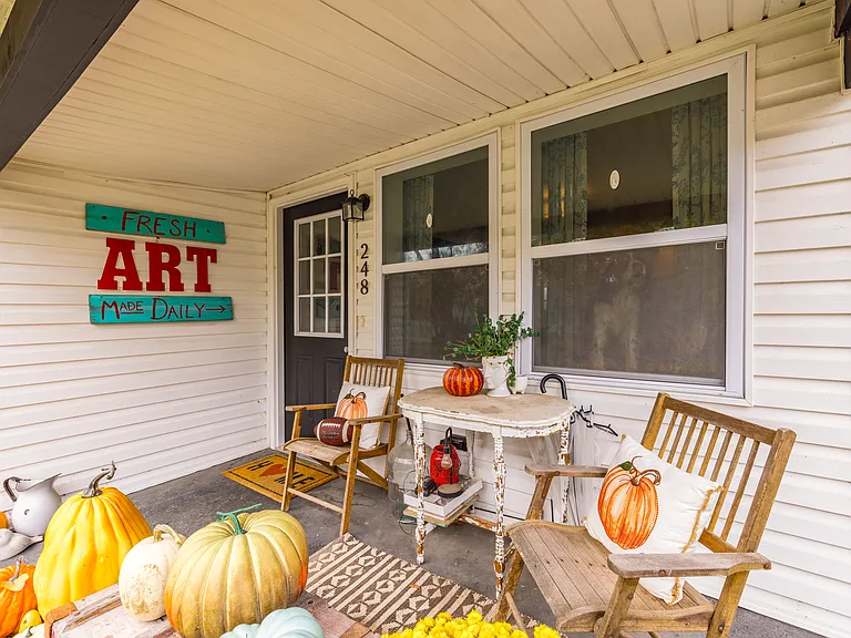 248 Morrison St — Photo 6