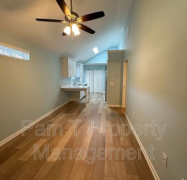 2311 Tennessee Ave — Photo 2