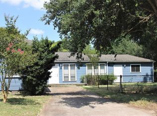 802 17th Ave N #N, Texas City, TX 77590