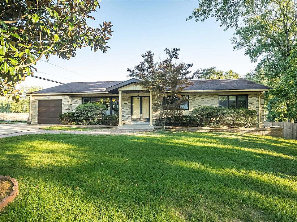 1st image of 12762 Le Havre Dr