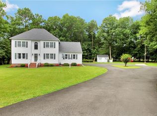 13804 Thornhill Ct, Chester, VA 23836