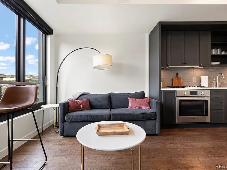 1750 Wewatta St #1305 — Photo 16