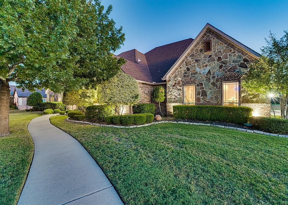 2047 Willow Bend Dr, Oak Leaf, TX 75154 MLS 20175235 Zillow