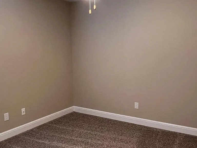 2521 S Tyler Ave — Photo 10