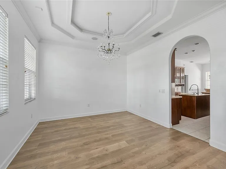 1507 W Windhorst Rd — Photo 11