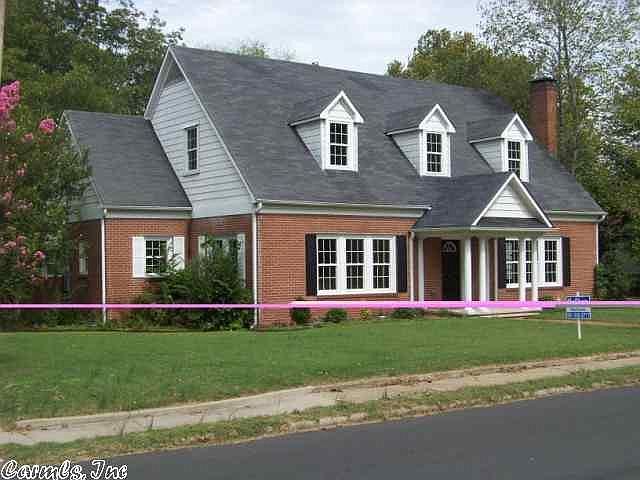 1st image of 608 Pine Bluff St