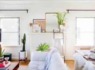 349 1/2 N Genesee Ave #4, Los Angeles, CA 90036