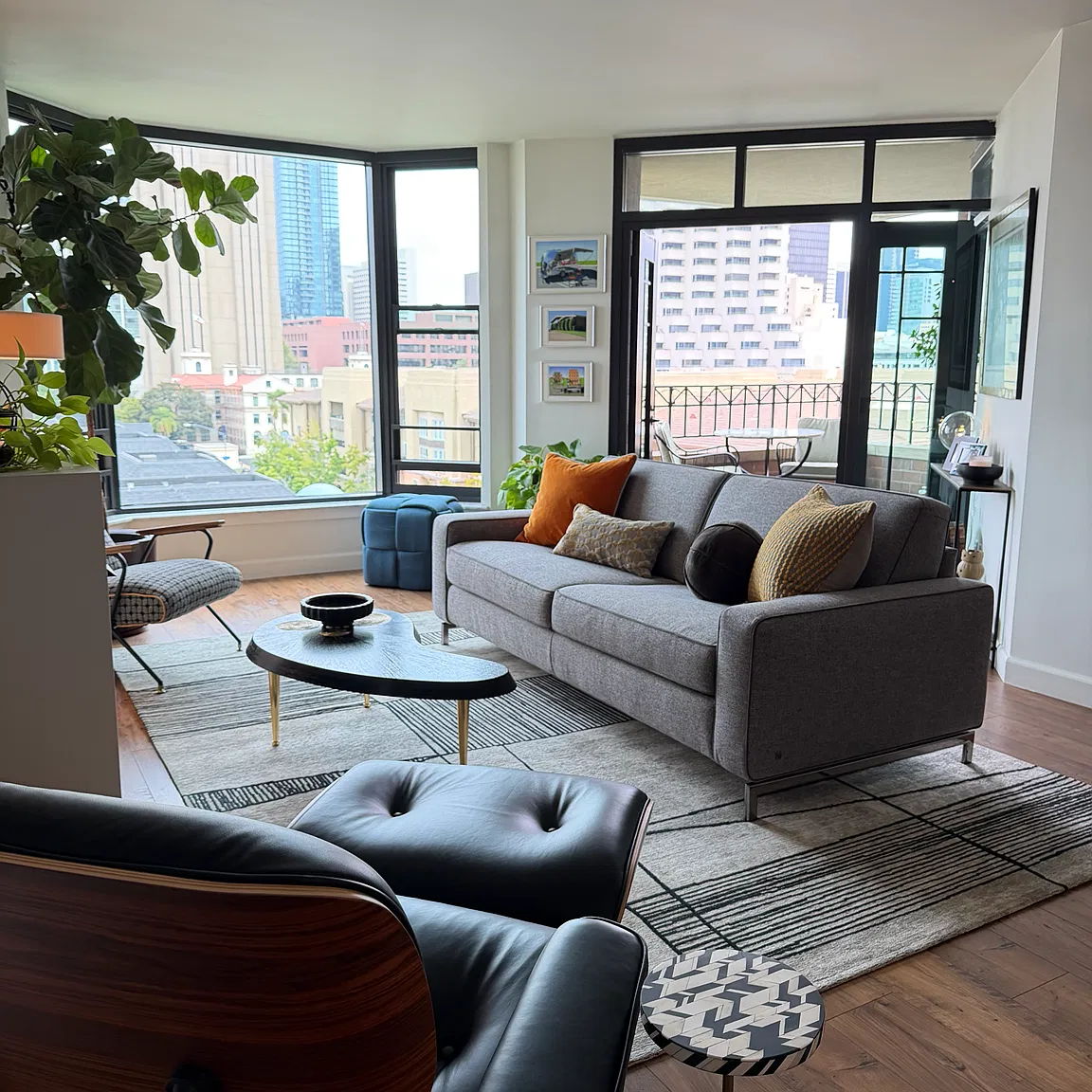 1 bed, 879 sqft, $4,250 — Photo 2