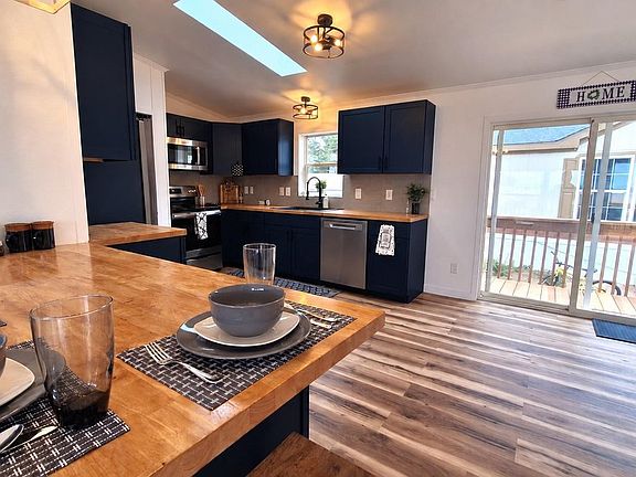 4th image of 401 N Timberline Rd #308