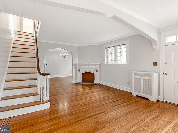 4th image of 212 W Albemarle Ave