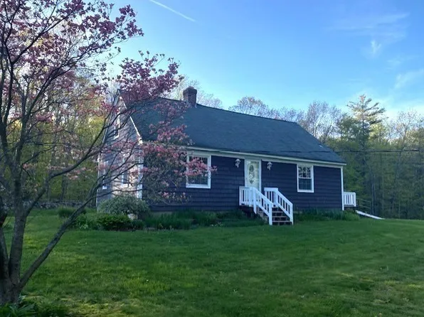 10 Leominster Rd, Sterling, MA 01564