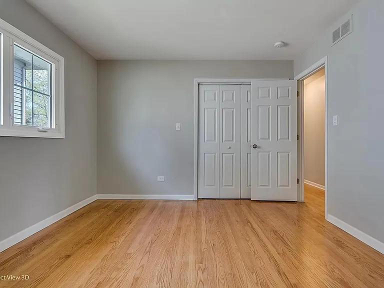 4740 Florence Ave — Photo 12
