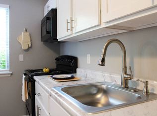 Highview Manor Apartments, Fairport, NY 14450