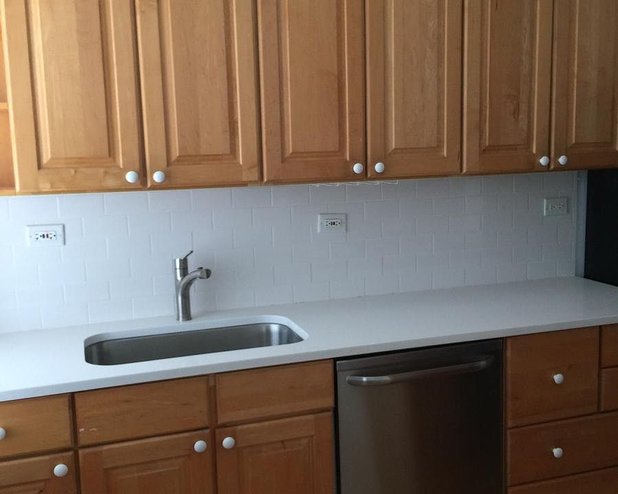 2nd image of 516 W Deming Pl