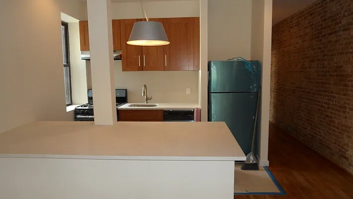 Rented by Bohemia Realty Group | media 20