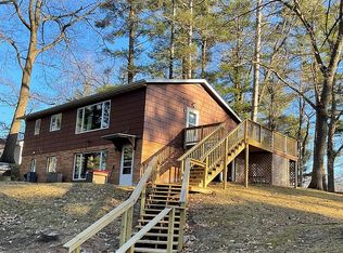 837 Brookfield St, Kingsford, MI 49802
