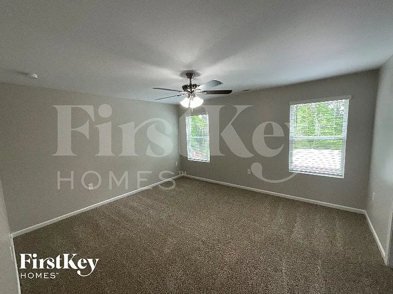 203 Red Valor St — Photo 6