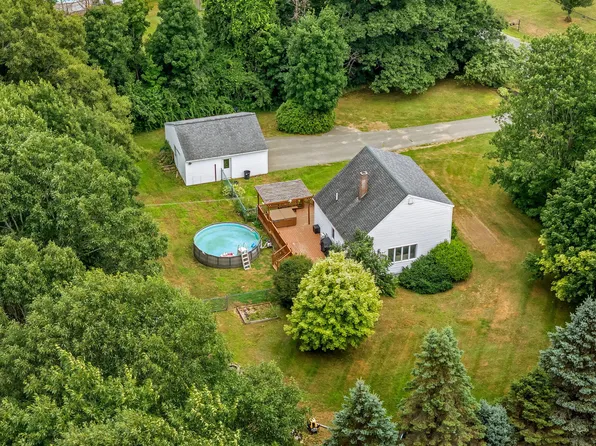 27 Bradford Lane, China, ME 04358