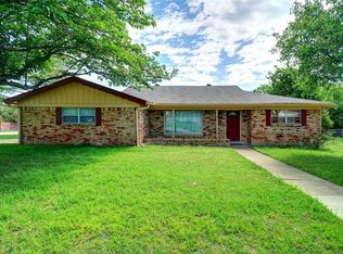 5212 Bob Dr, North Richland Hills, TX 76180