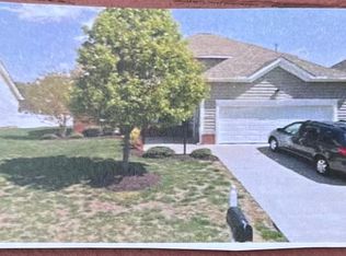 9721 Pemberton Crossing Dr, Henrico, VA 23294