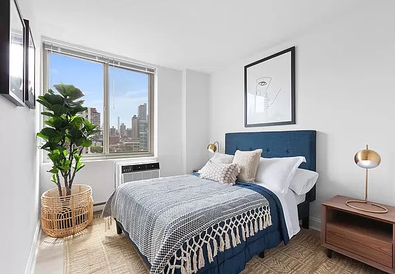 3rd image of 1952 1st Ave APT 11M