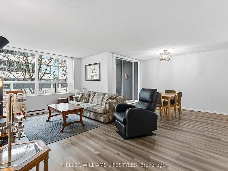 155 Kent St #405 — Photo 10