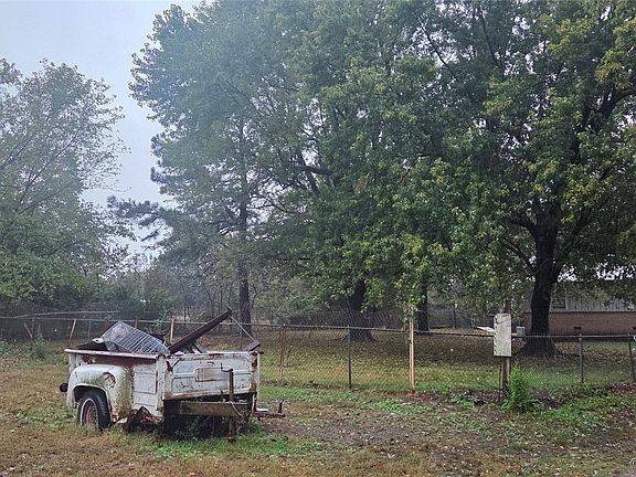 2nd image of 11600 S 257th East Ave