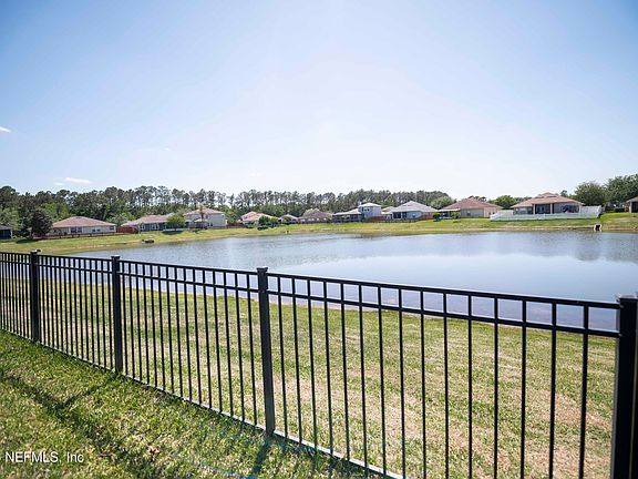 5th image of 1795 HOLLOW GLEN Drive