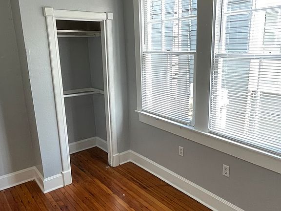 5th image of 4110-16 Cleveland Ave #4116-D