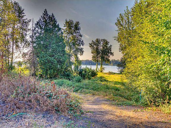 2nd image of 16933 SE Evergreen Hwy
