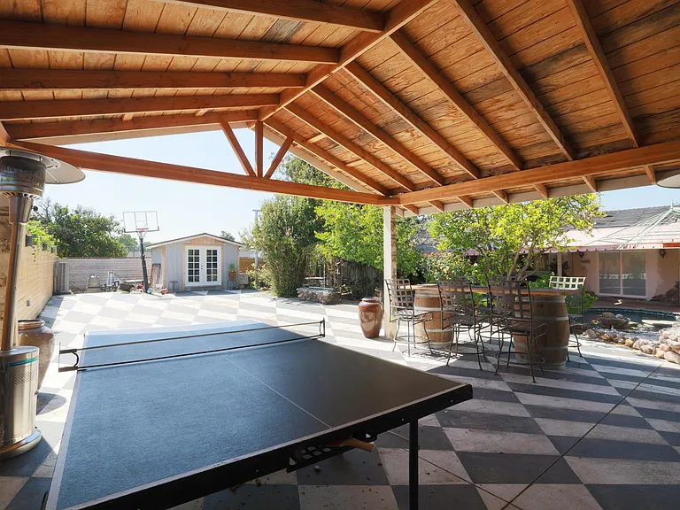 8318 Calmosa Ave — Photo 9