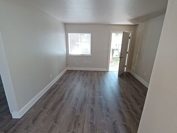 5th image of 705 Bidwell St APT 6
