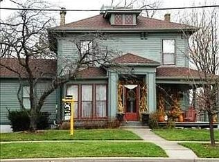 426 Julian St, Waukegan, IL 60085