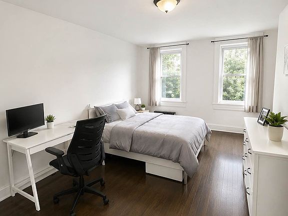2nd image of 114 E 4th St APT 6