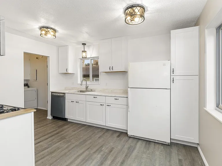 946 Fairview Ave — Photo 15