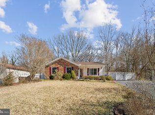 2212 Sandalwood Dr, Waldorf, MD 20601