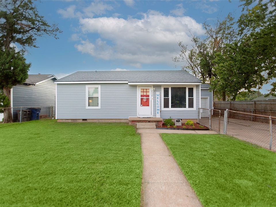 1st image of 2530 N Norwood Pl