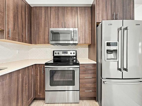 4th image of 215 S Legacy Blvd SE #2401