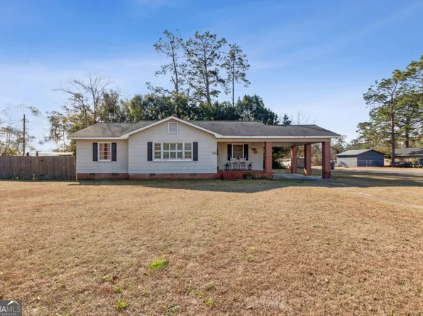 992 Martin St, Folkston, GA 31537